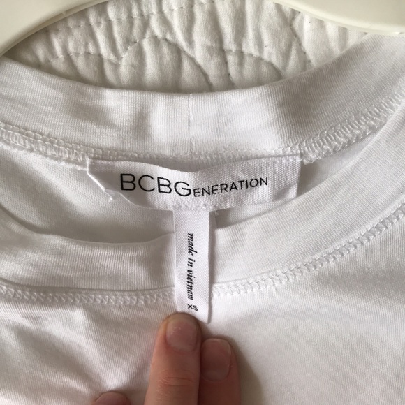 XS BCBG blouse. Worn once - Picture 2 of 2